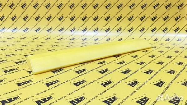 Накладка  рукояти (15FT) боковая ОЕМ 6111618M1 — фото 2